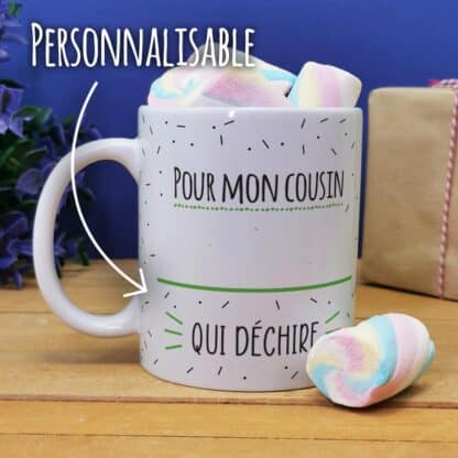 Mug "Je suis un cousin qui déchire" et ses guimauves torsade x5 - cadeau personnalisable – Image 5